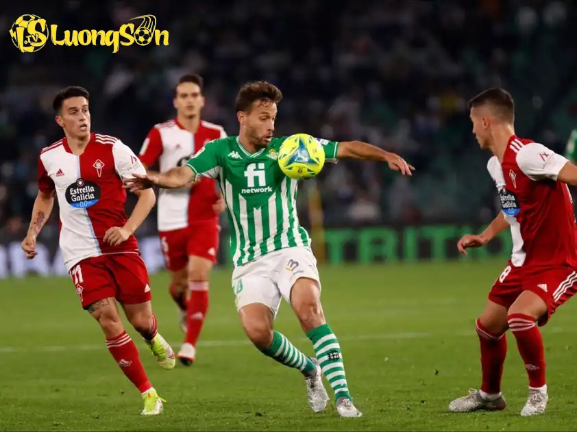 Real Betis được đánh giá cao hơn đối thủ khá nhiều