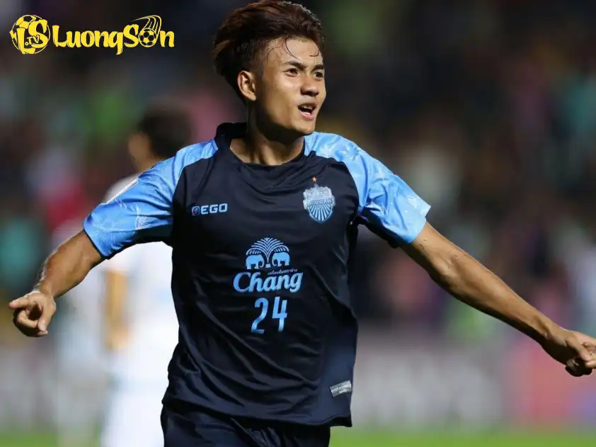 Suphanat vẫn là niềm hy vọng hàng đầu trên hàng công của Buriram United